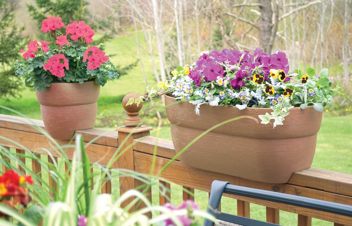 Bloomers Railing Planter With Drainage 24 Inch White